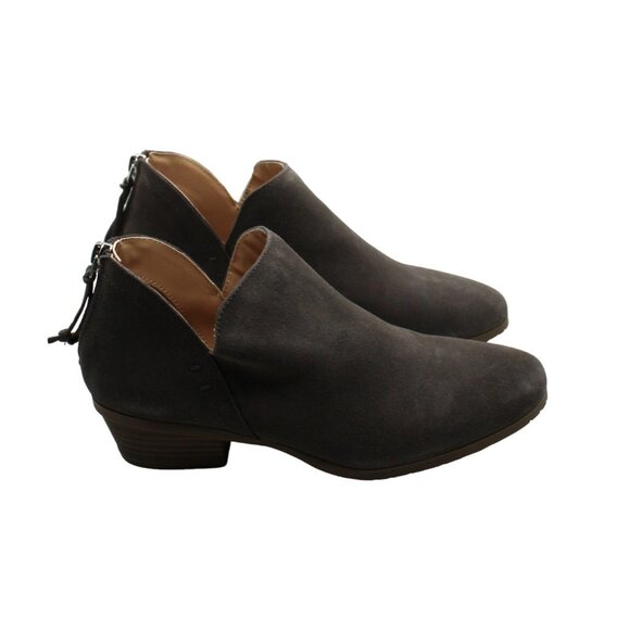 Kenneth Cole - Picture 2 of 8